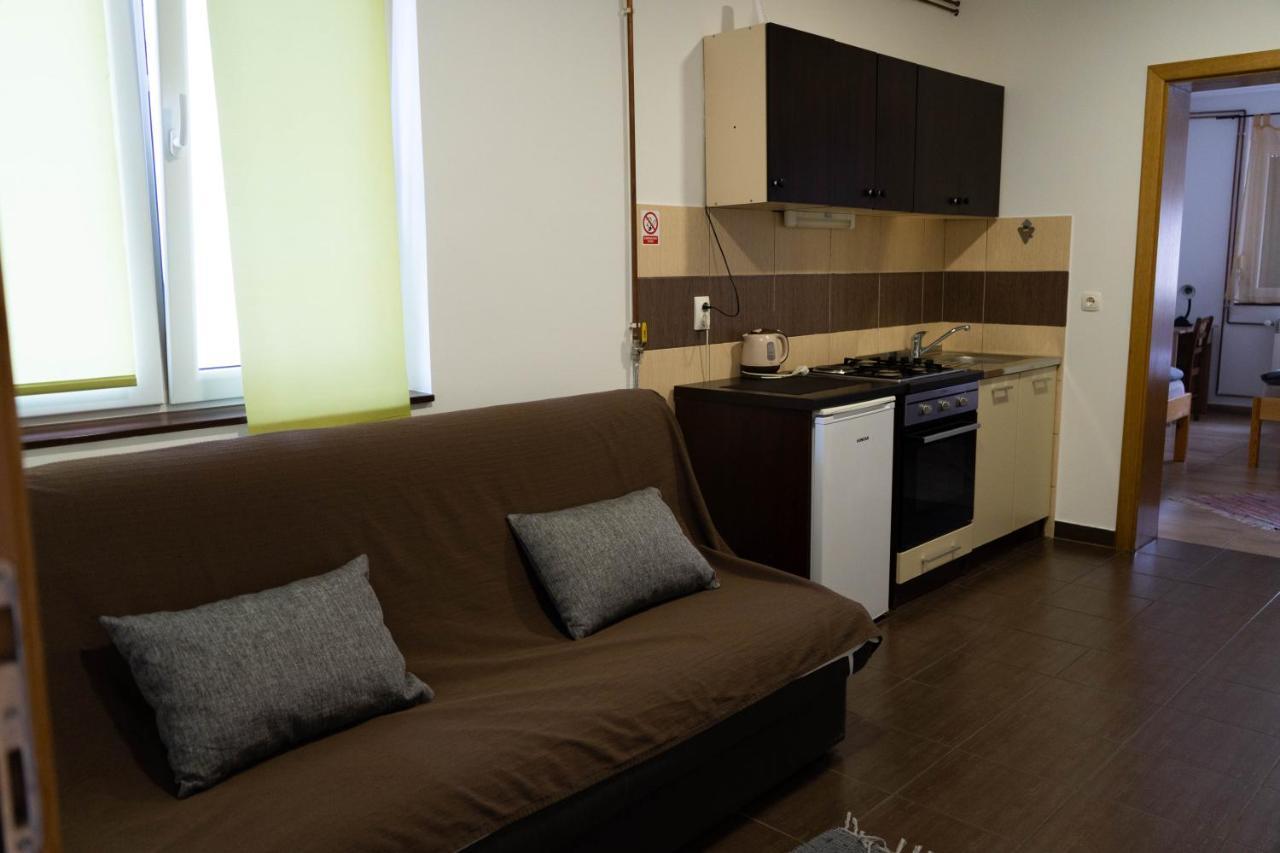 Apartment Eurho Osijek Buitenkant foto